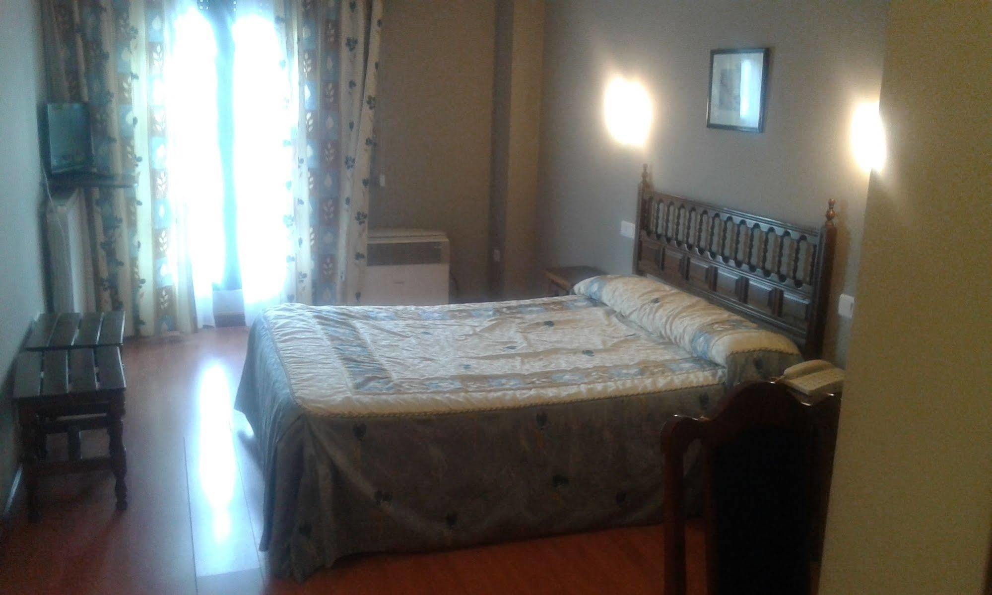 Hotel Casa Aurelia Villargordo del Cabriel Exteriör bild